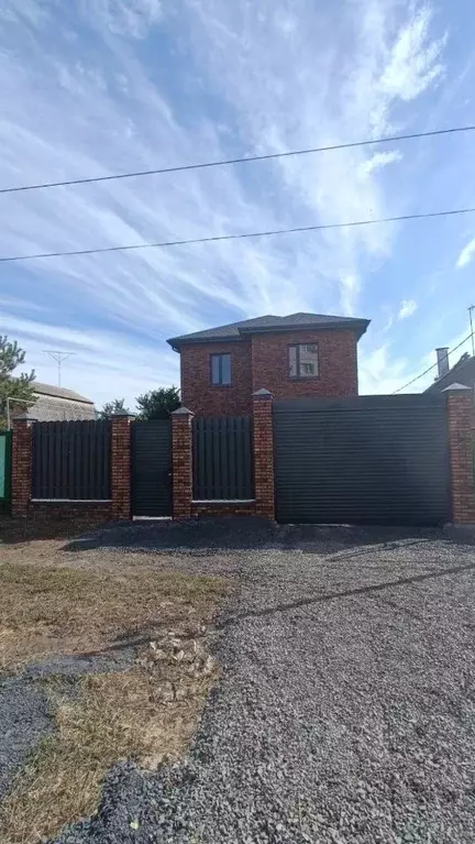 Дом в Ростовская область, Таганрог ул. 3-я Линия, 11 (159 м) - Фото 1