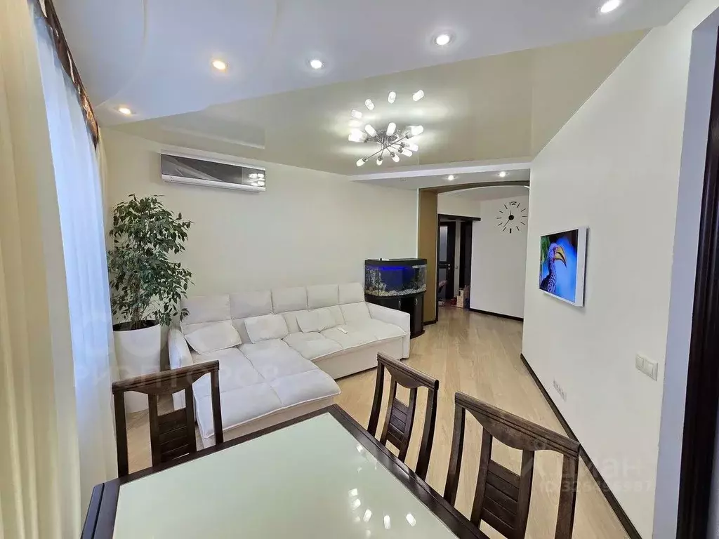 4-к кв. Волгоградская область, Волгоград ул. Академика Павлова, 4 ... - Фото 1