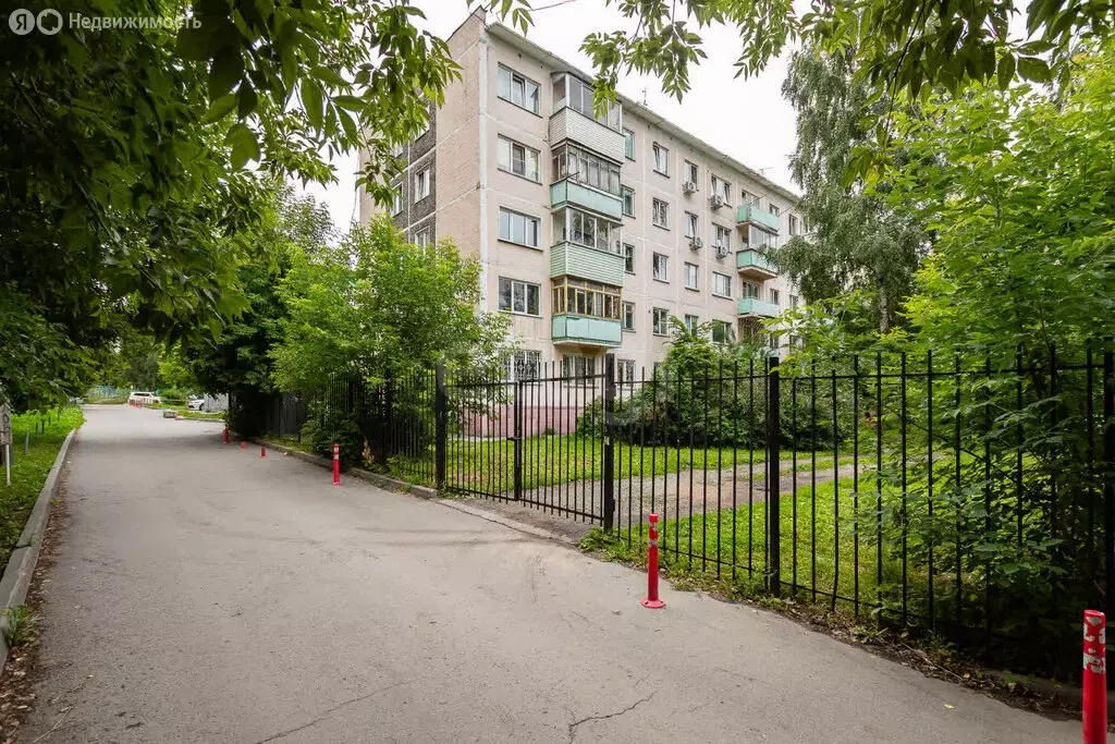 2-комнатная квартира: Новосибирск, улица Челюскинцев, 10 (46.2 м) - Фото 1