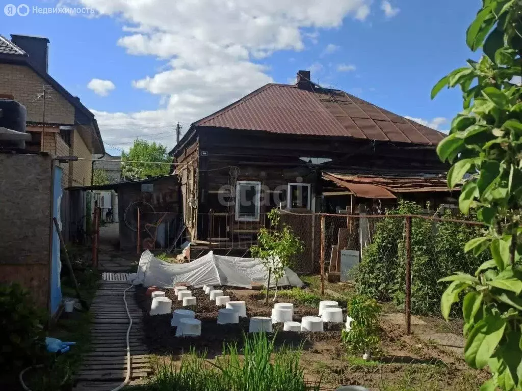 Дом в Энгельс, улица Революции 1905 года (30 м) - Фото 1