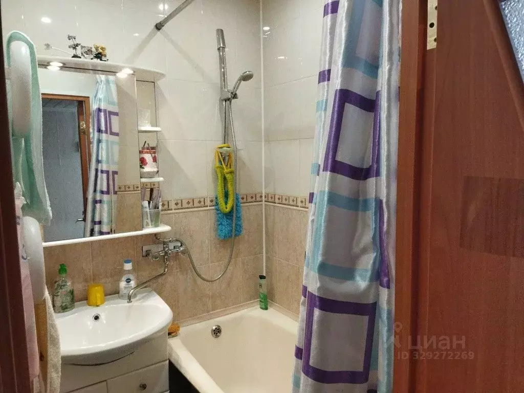 1-к кв. Ленинградская область, Тихвин ул. Машиностроителей, 38 (48.0 ... - Фото 2