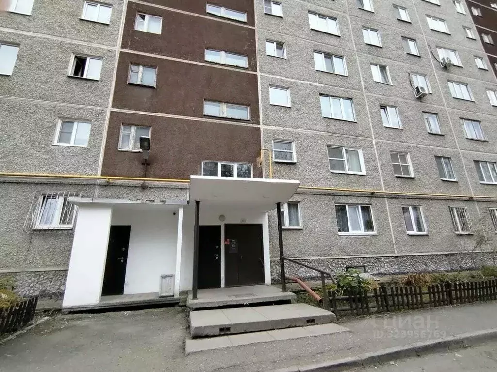 3-к кв. Свердловская область, Екатеринбург ул. Менделеева, 16 (53.0 м) - Фото 1