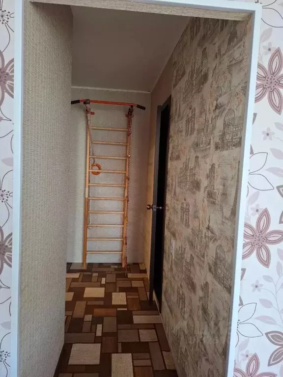 2-к кв. Кемеровская область, Прокопьевск Тырган мкр, 10-й мкр, 13 ... - Фото 2