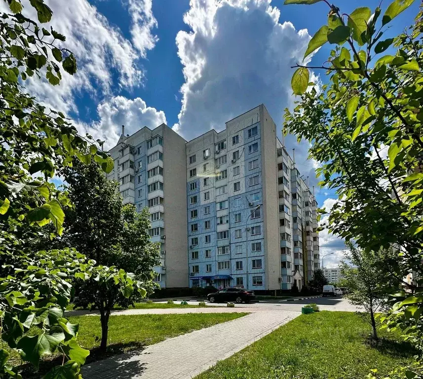 3-к кв. Белгородская область, Белгород бул. Юности, 39 (71.0 м) - Фото 0