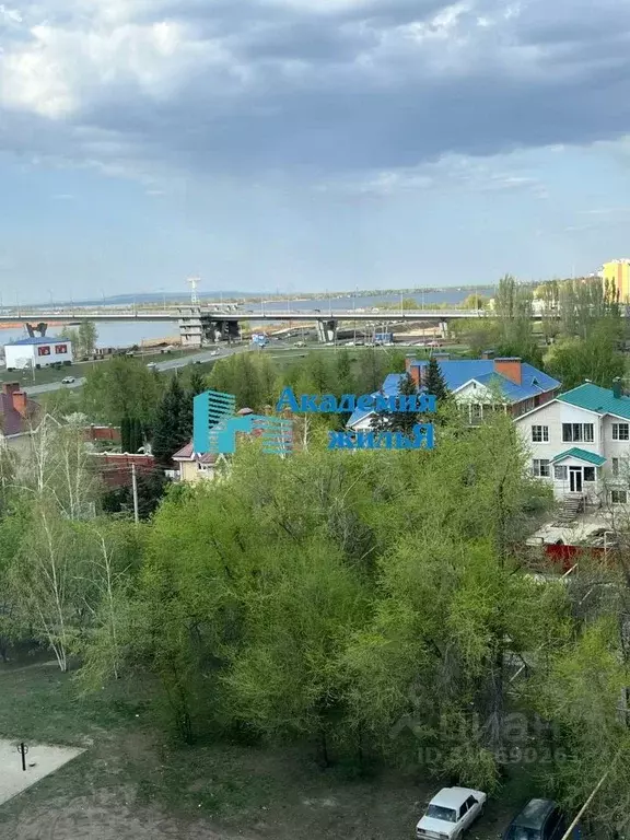3-к кв. Саратовская область, Балаково Заречная ул., 4 (57.0 м) - Фото 0