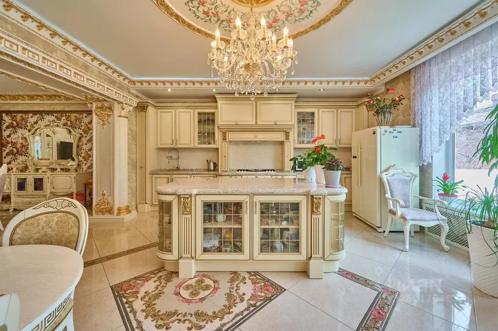 Дом в Краснодарский край, Краснодар Центральный мкр, ул. Александра ... - Фото 2