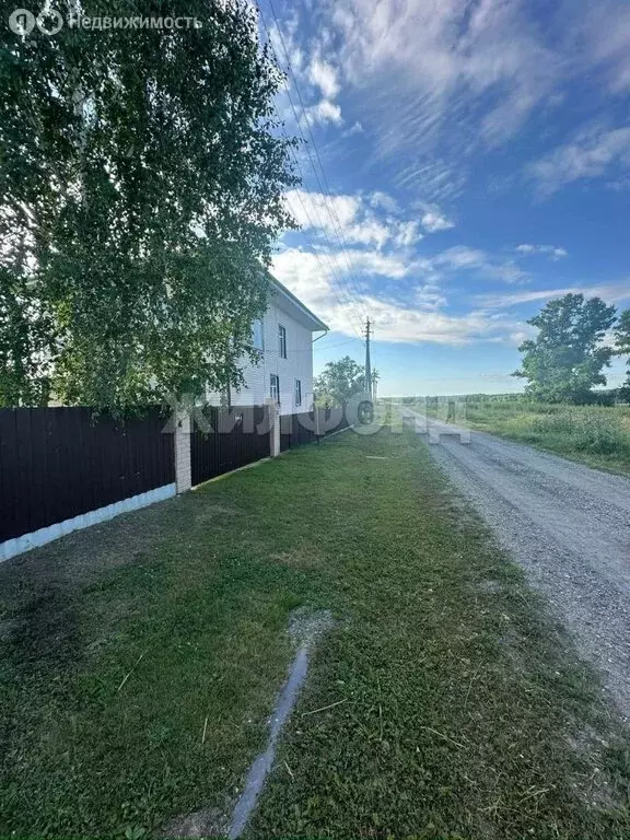 Дом в Усть-Луковка, улица Кирова (175.1 м) - Фото 0