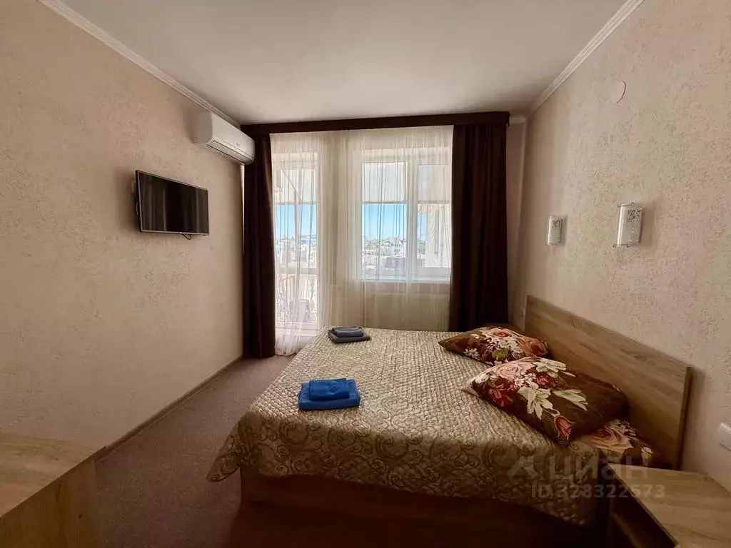 Комната Крым, Сакский район, Новофедоровка пгт ул. Дегтярева, 1 - Фото 1