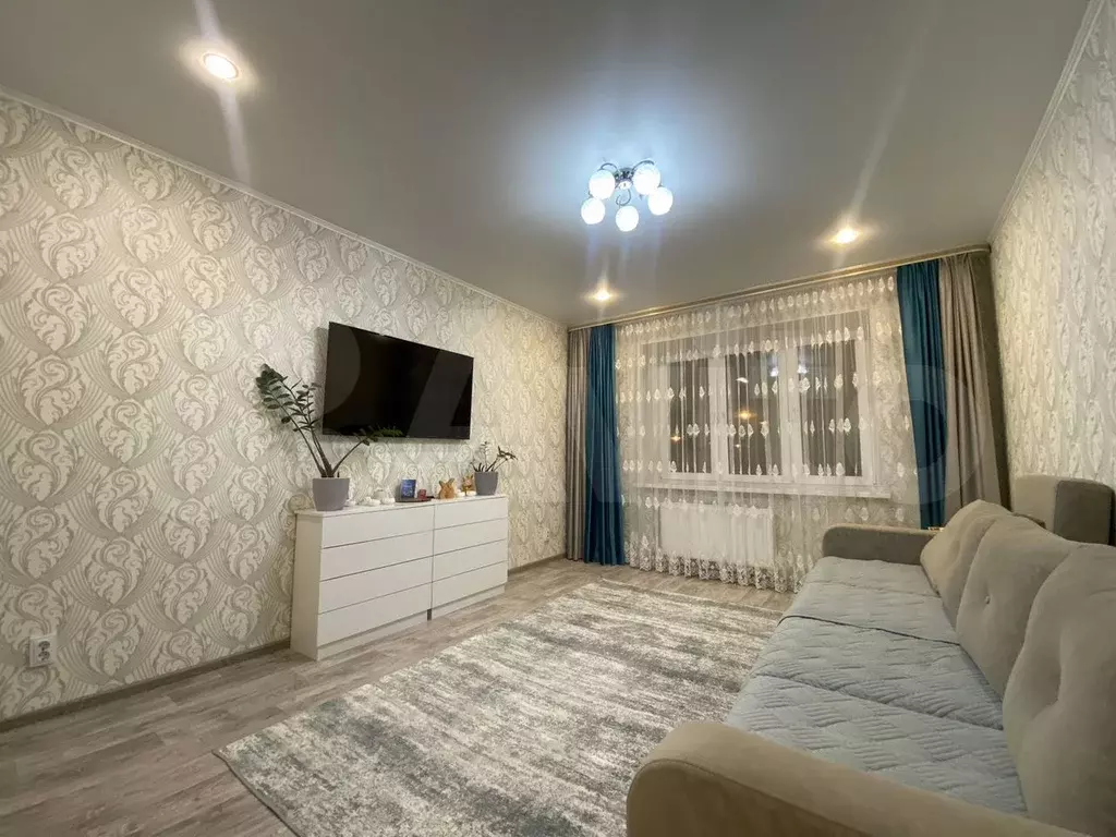 2-к. квартира, 55 м, 3/5 эт. - Фото 1