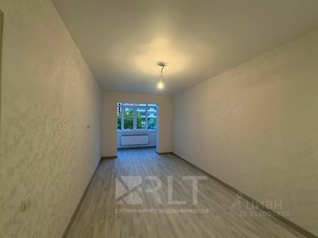 1-к кв. Дагестан, Каспийск ул. Камиля Гасанова, 8 (44.0 м) - Фото 1