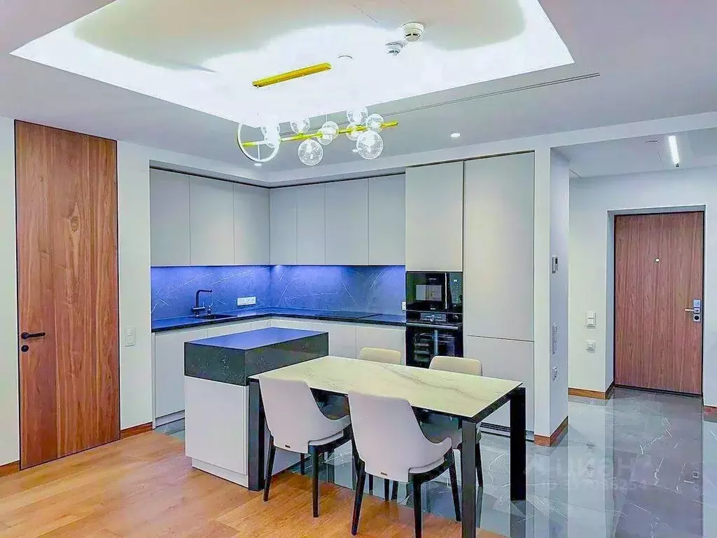 Квартира, 3 комнаты, 65 м - Фото 1