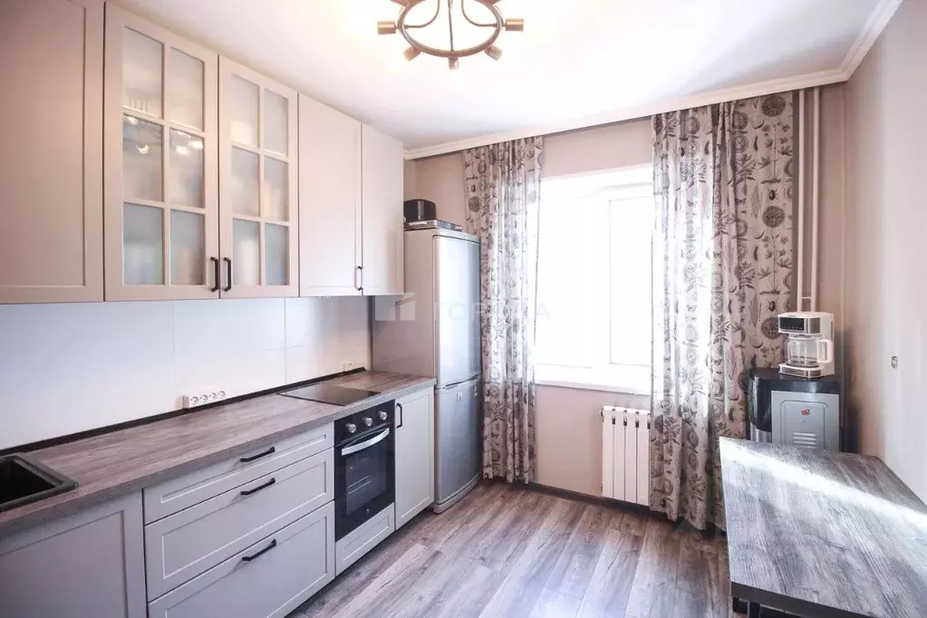 2-к кв. Алтайский край, Барнаул Красноармейский просп., 57 (55.6 м) - Фото 1