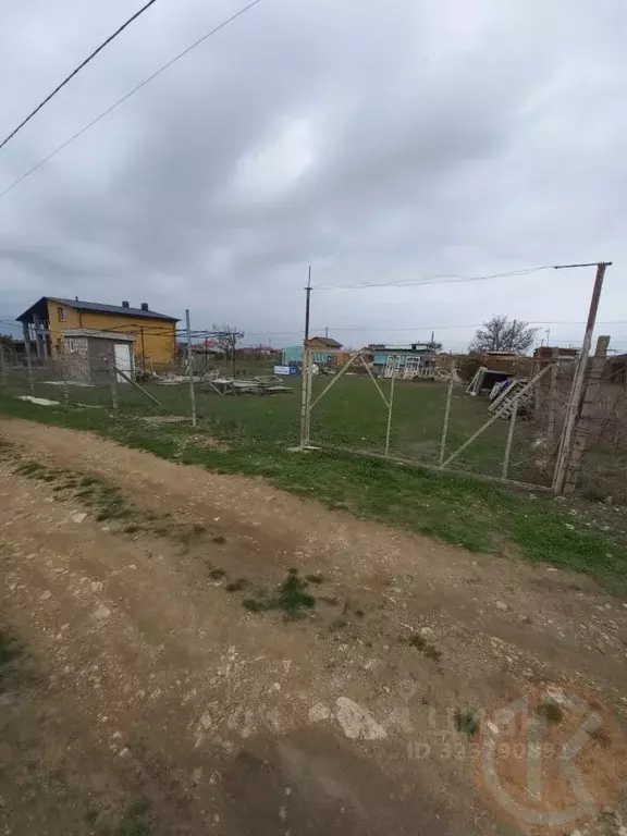 Участок в Крым, Сакский район, Штормовское с/пос, Ассоль дачный ... - Фото 1