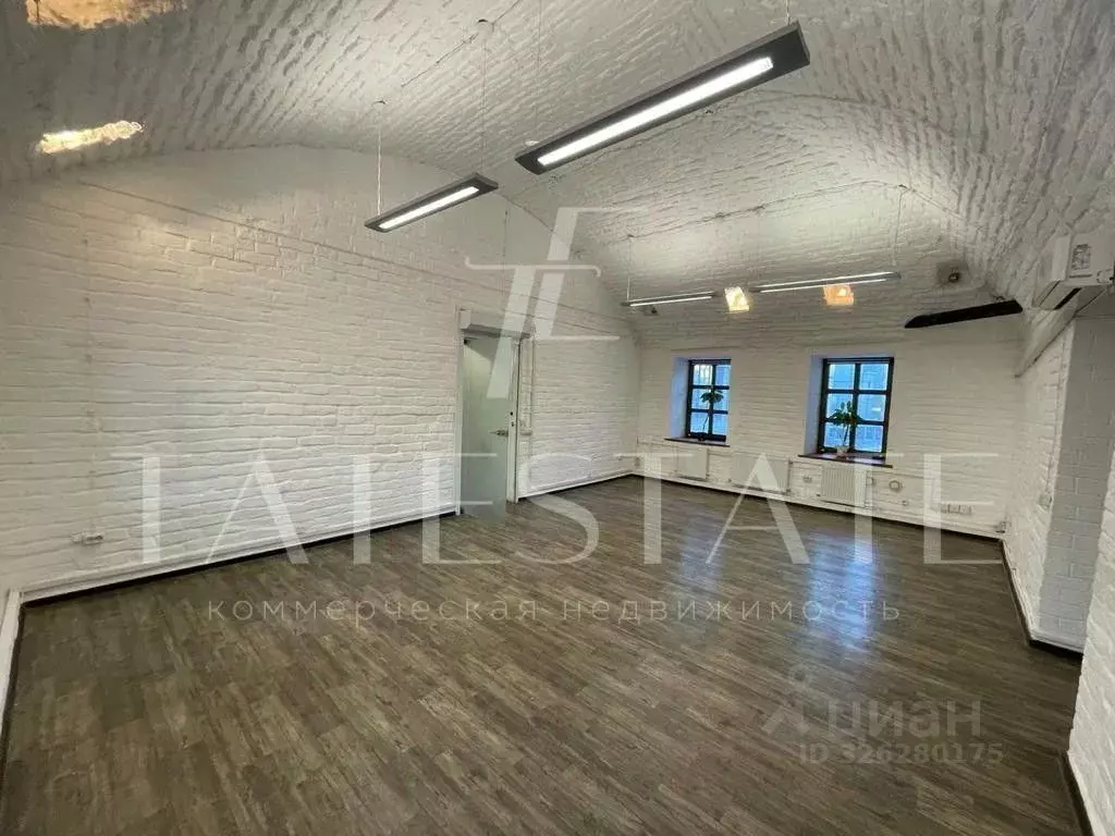 Офис в Татарстан, Казань Петербургская ул., 52Б (680 м) - Фото 2