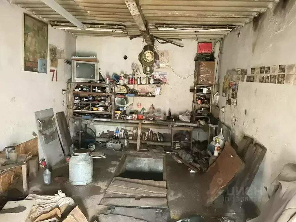 Гараж в Хабаровский край, Комсомольск-на-Амуре ул. Жуковского (18.0 м) - Фото 1