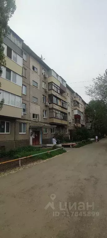 2-к кв. Оренбургская область, Орск Новый город мкр, ул. Короленко, ... - Фото 0