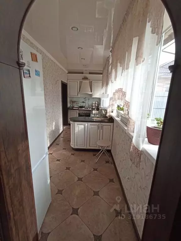 Дом в Краснодарский край, Ейск Абрикосовая ул. (64 м) - Фото 1