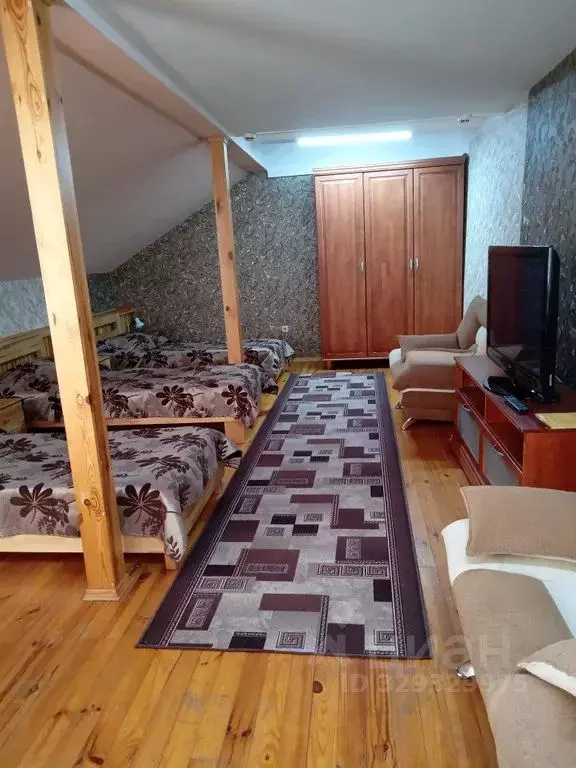 Комната Пермский край, Чайковский Советская ул., 55А - Фото 1