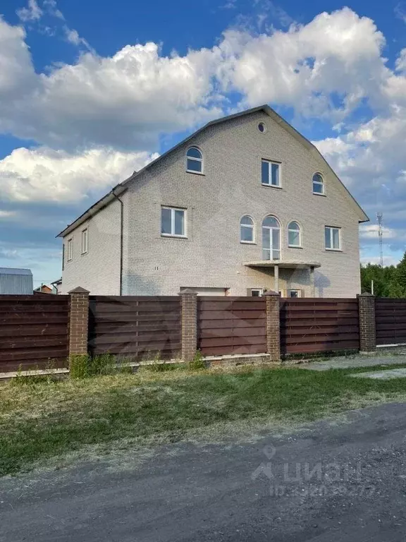 Коттедж в Московская область, Щелково городской округ, д. Дуброво ... - Фото 1