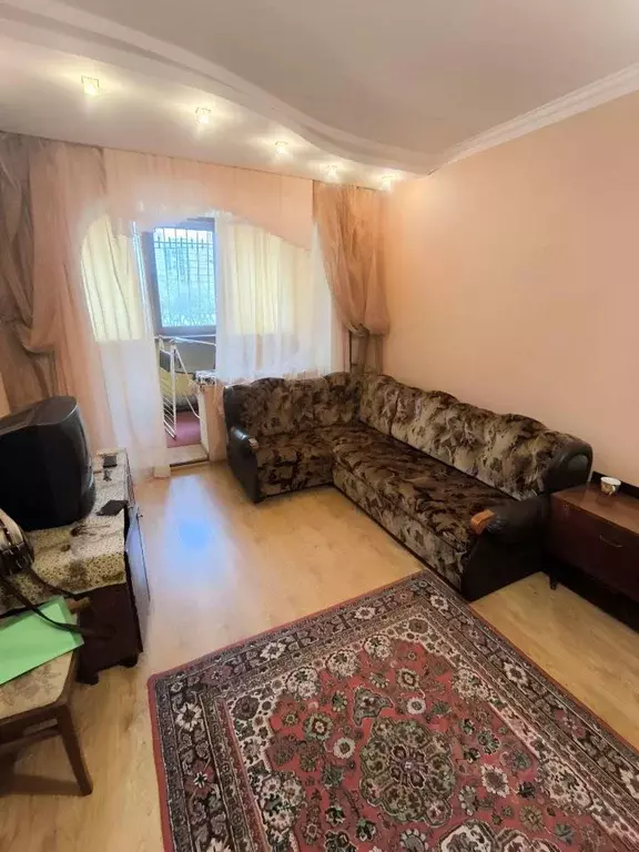 1-к кв. Крым, Керчь ш. Индустриальное, 27 (34.0 м) - Фото 2