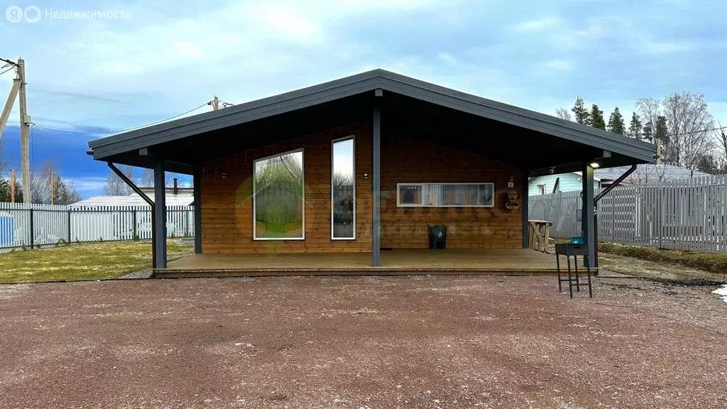 Дом в Приозерский район, посёлок Сосново (120 м) - Фото 1