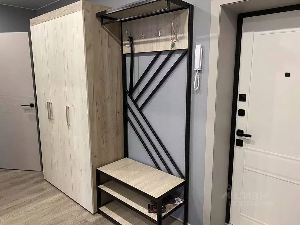 2-к кв. Ленинградская область, Тихвин 3-й мкр, 11 (50.0 м) - Фото 2