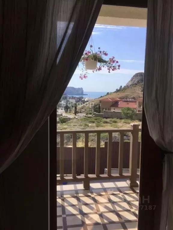 Дом в Крым, Судак Перчемный кв-л, 4 (223 м) - Фото 2