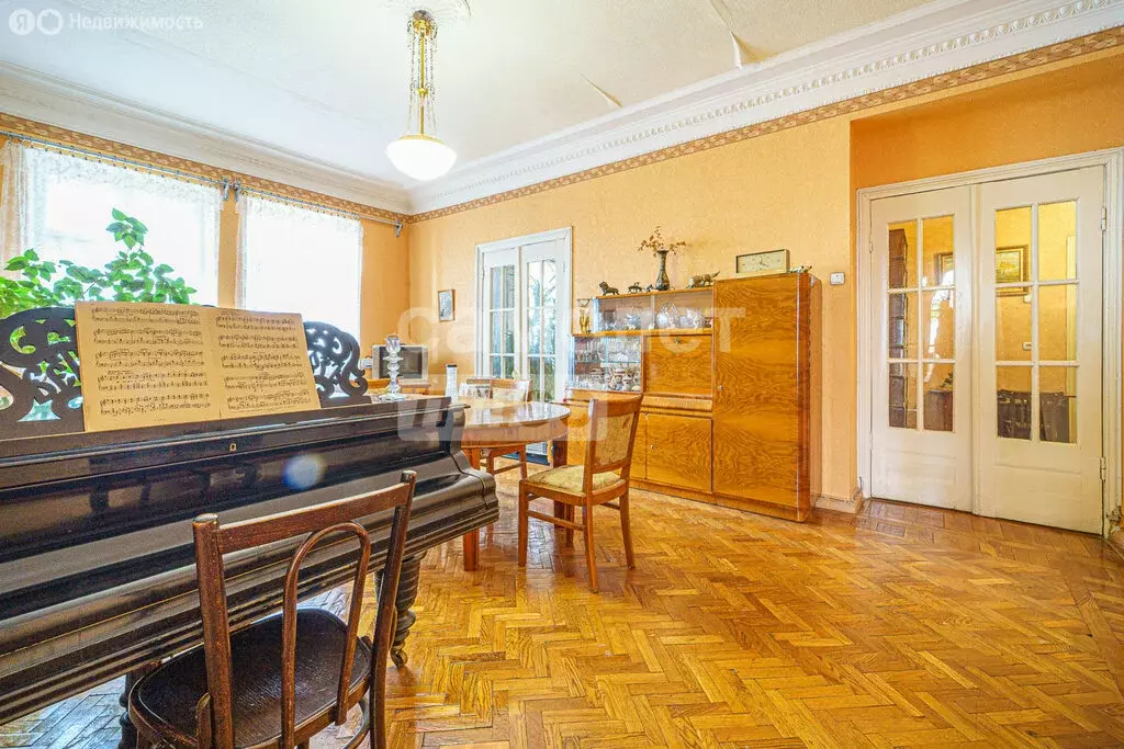 4-комнатная квартира: Пермь, Комсомольский проспект, 49 (150 м) - Фото 1