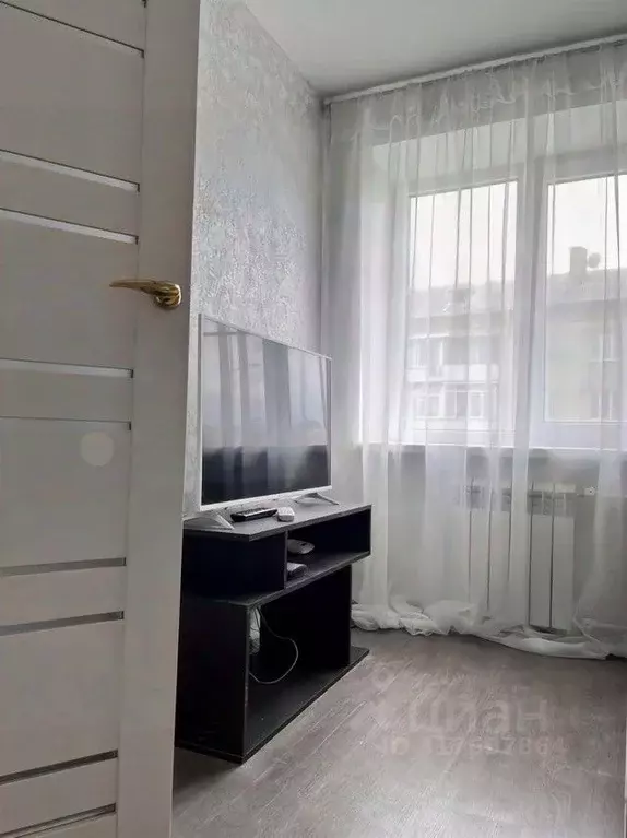 2-к кв. Тульская область, Новомосковск ул. Садовского, 11 (34.0 м) - Фото 0