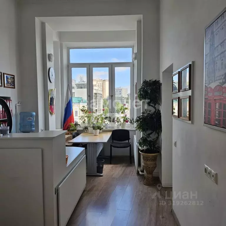 Офис в Москва Большая Сухаревская пл., 16/18С2 (43 м) - Фото 0