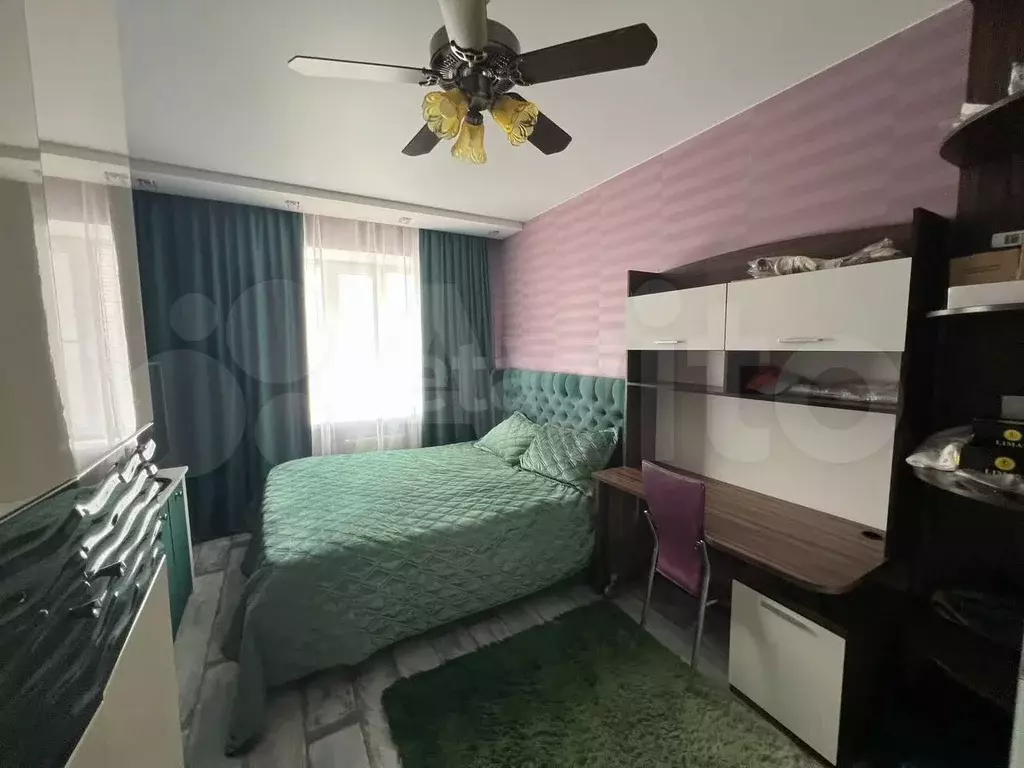 3-к. квартира, 70 м, 4/6 эт. - Фото 0