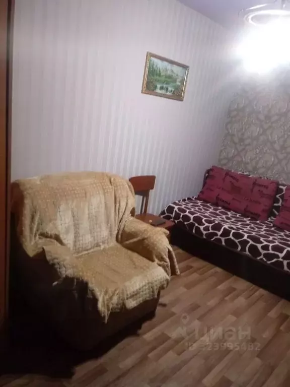 Комната Курганская область, Курган Центральный жилрайон, ул. 1 Мая, 21 ... - Фото 2