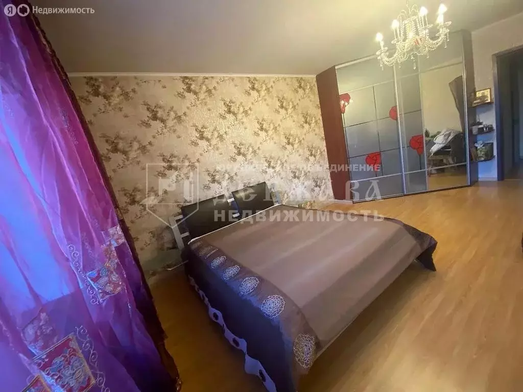 3-комнатная квартира: Кемерово, переулок Мичурина, 5 (83 м) - Фото 1