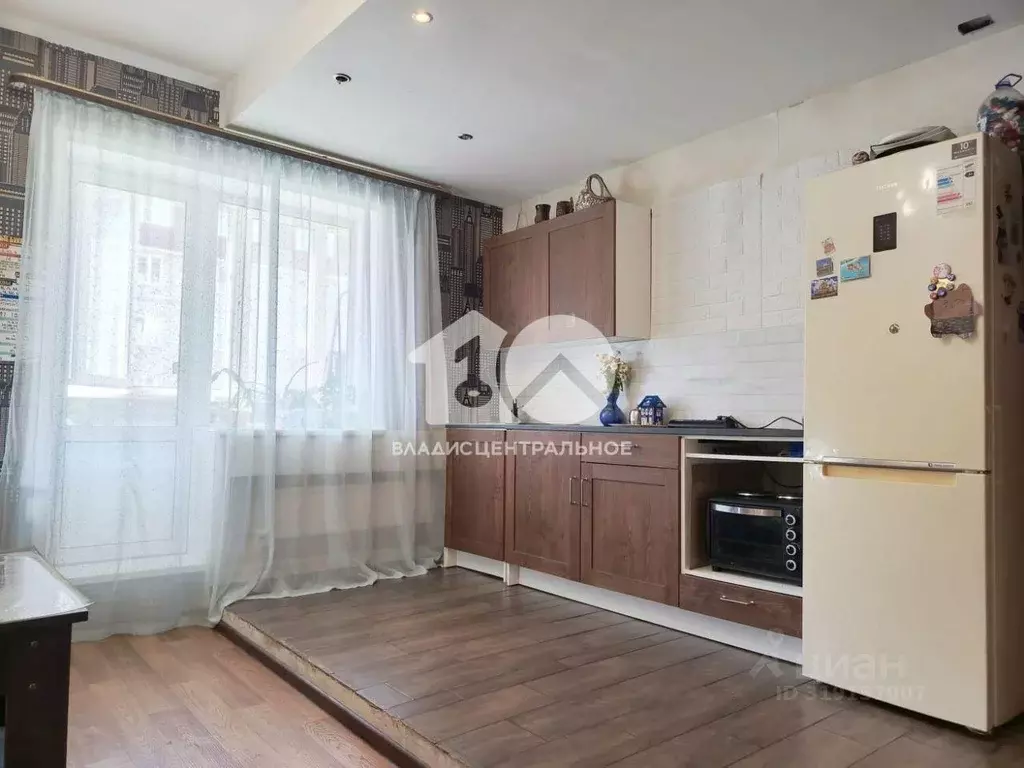 Квартира, 3 комнаты, 64.8 м - Фото 0