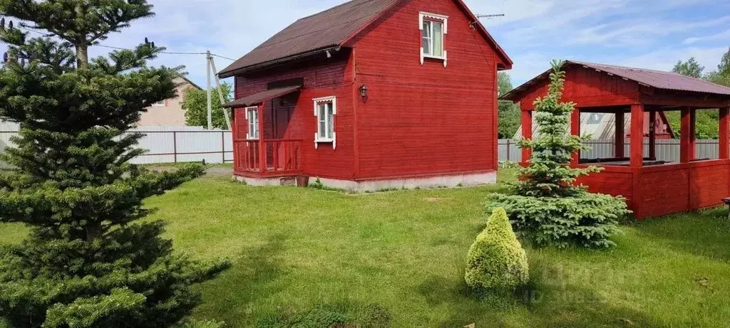 Дом в Новгородская область, Новгородский район, Ракомское с/пос, д. ... - Фото 0