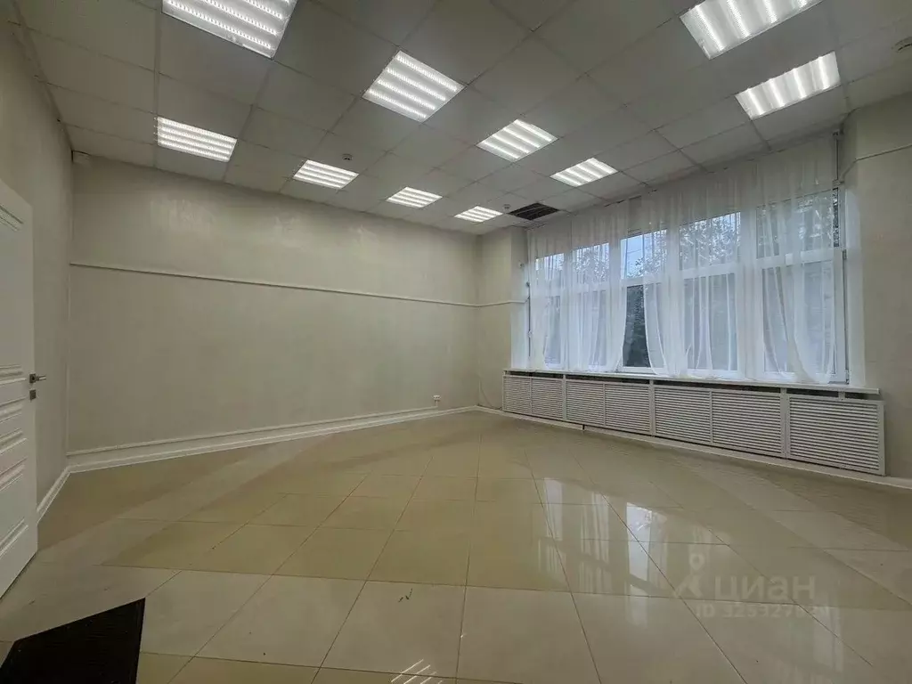 Помещение свободного назначения в Московская область, Щелково ул. ... - Фото 1