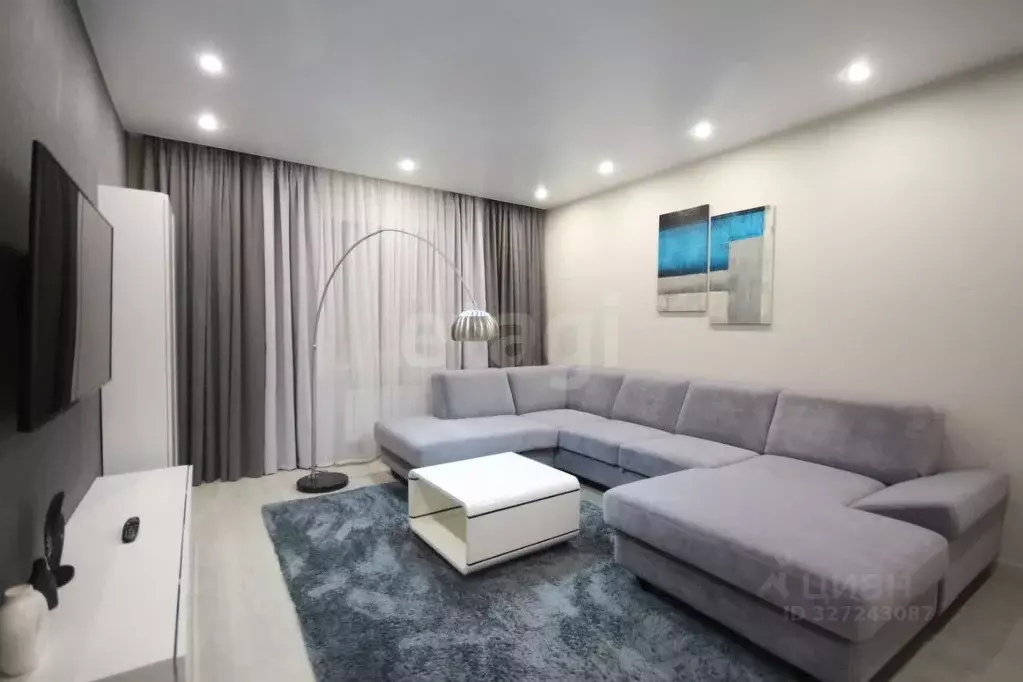 2-к кв. Ямало-Ненецкий АО, Новый Уренгой Оптимистов мкр, 2/2 (74.0 м) - Фото 1