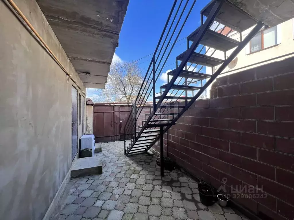 1-к кв. Крым, Симферополь ул. Красная (40.0 м) - Фото 2