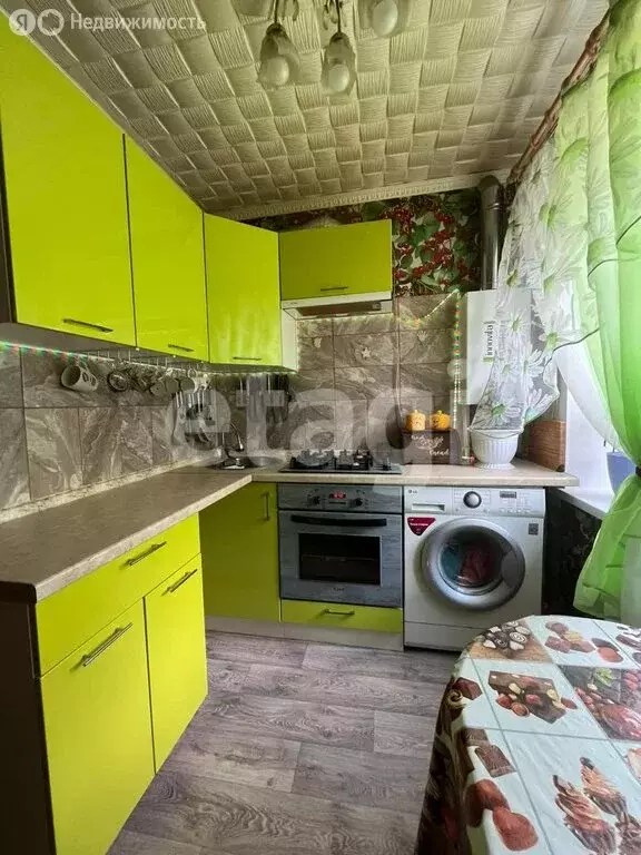 2-комнатная квартира: Узловая, улица Карла Маркса, 16 (48.2 м) - Фото 2