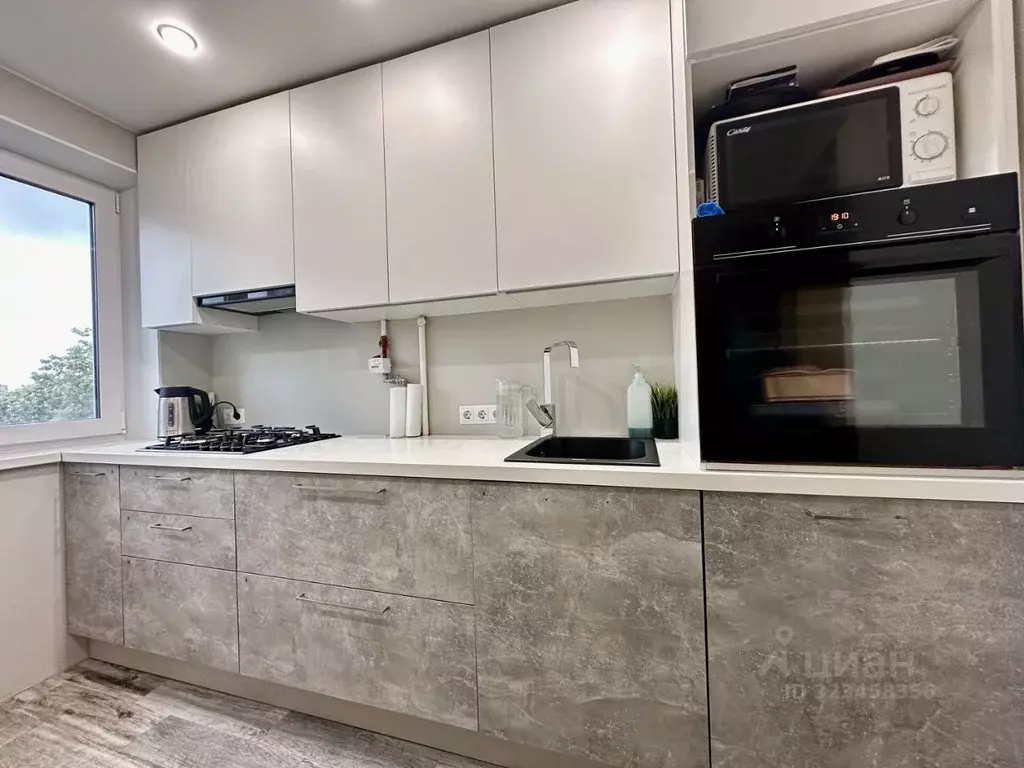 2-к кв. Башкортостан, Уфа ул. 50 лет СССР, 40 (52.4 м) - Фото 2