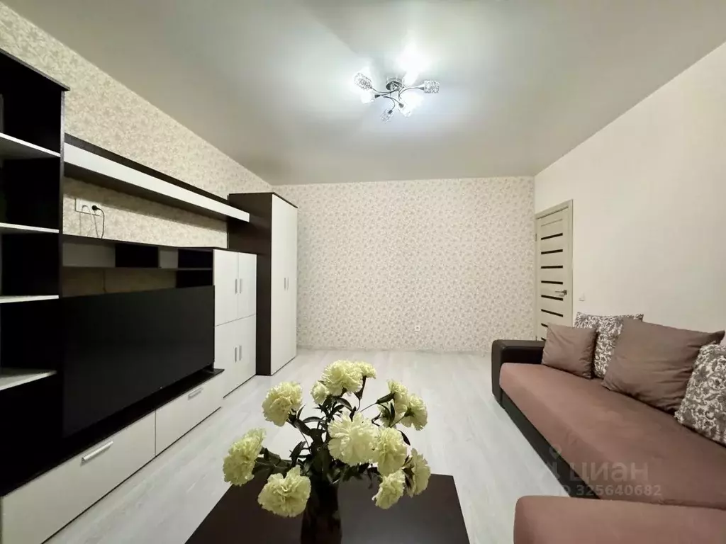 3-к кв. Башкортостан, Уфа ул. Тальковая, 37 (74.0 м) - Фото 1
