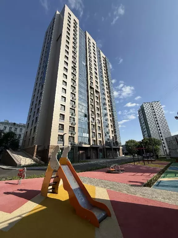 Продается 3-комнатная квартира - Фото 1