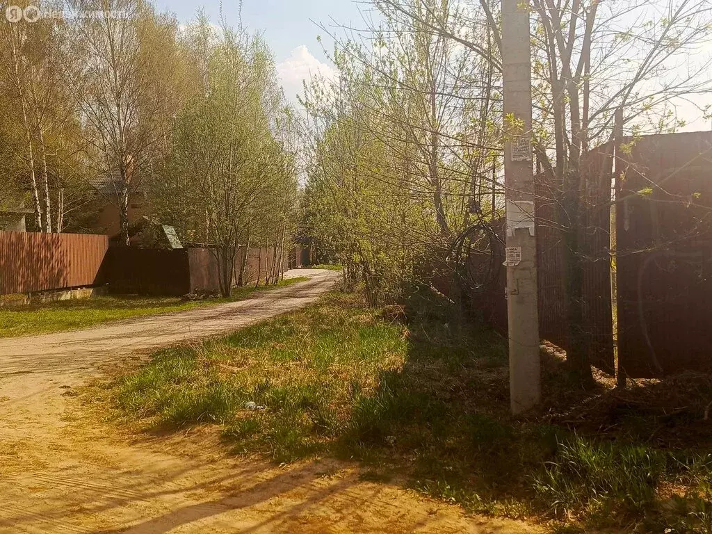 Участок в деревня Первомайка, Озёрная улица (5 м) - Фото 0
