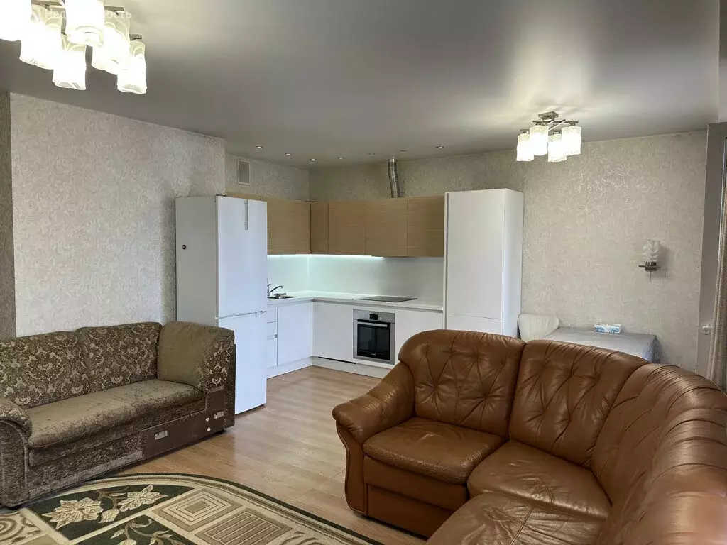 3-комнатная квартира: Иркутск, улица Седова, 67 (90 м) - Фото 1