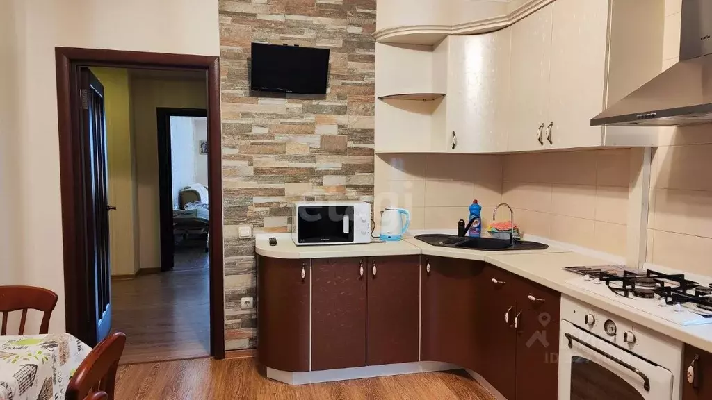 1-к кв. Крым, Симферополь ул. Ковыльная (50.0 м) - Фото 1