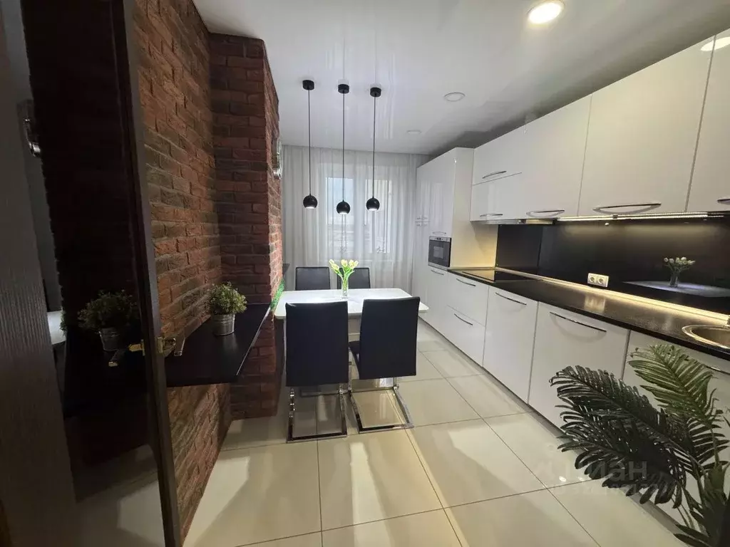 3-к кв. Пермский край, Кунгур ул. Каширина, 24А (68.0 м) - Фото 1