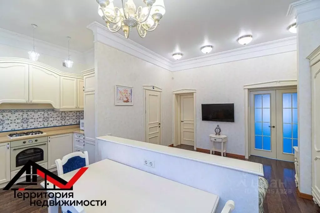 3-к кв. Севастополь ул. Большая Морская, 31 (68.7 м) - Фото 2