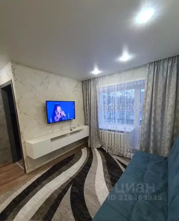 1-к кв. Коми, Печора г. Печора муниципальное образование, Молодежный ... - Фото 0