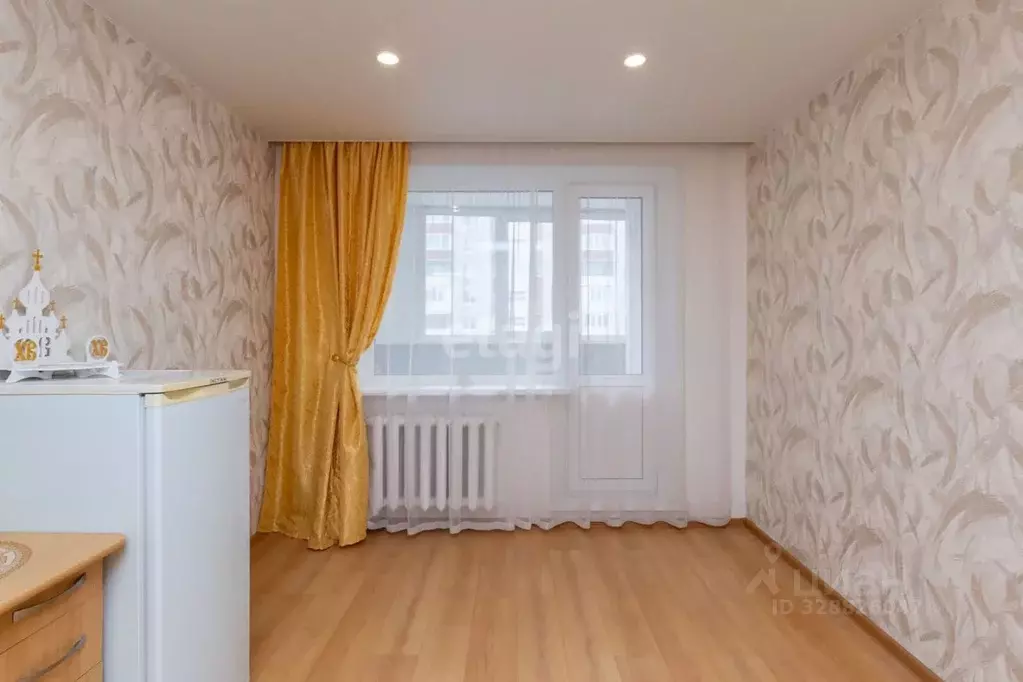 4-к кв. Тюменская область, Тюмень ул. Домостроителей, 16 (80.8 м) - Фото 1