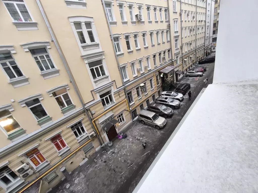 Гараж в Москва Тверская ул., 12С7 (8 м) - Фото 1